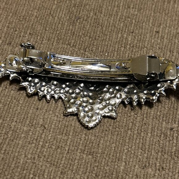 Goth Pewter Bat Halloween Hair Clip 4" Long Silver Color Metal Emo Goth Barrette - Picture 8 of 9